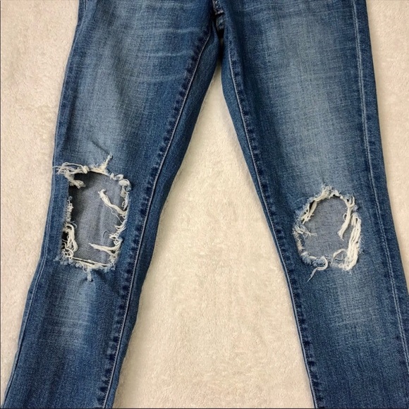 Levi’s High Rise Skinny Jeans - Picture 4 of 8